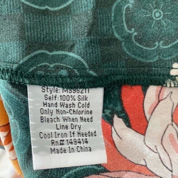 Johnny Was Roselyn 100% Silk Floral Print Tank Top M - Picture 8 of 16